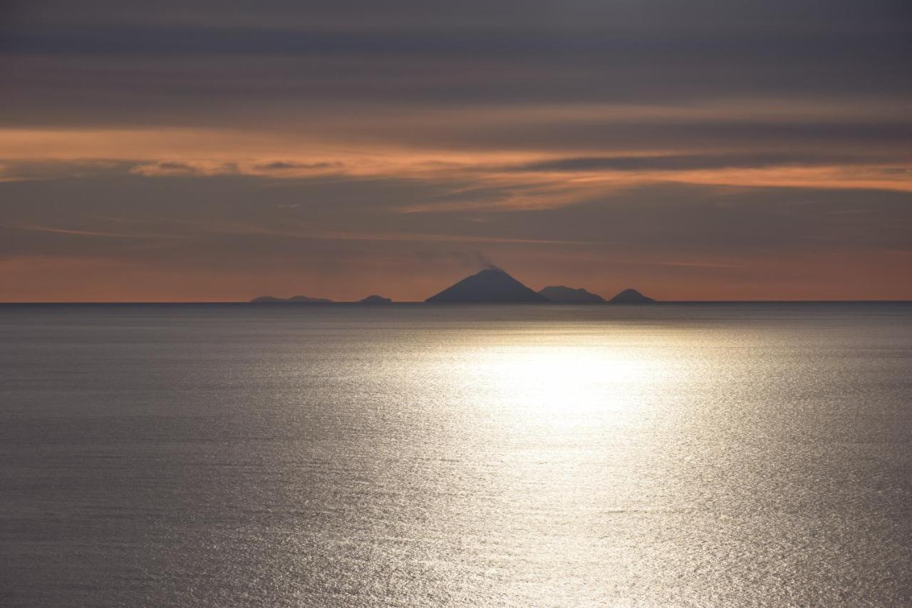 Al Chiaro Di Luna Paola Dış mekan fotoğraf